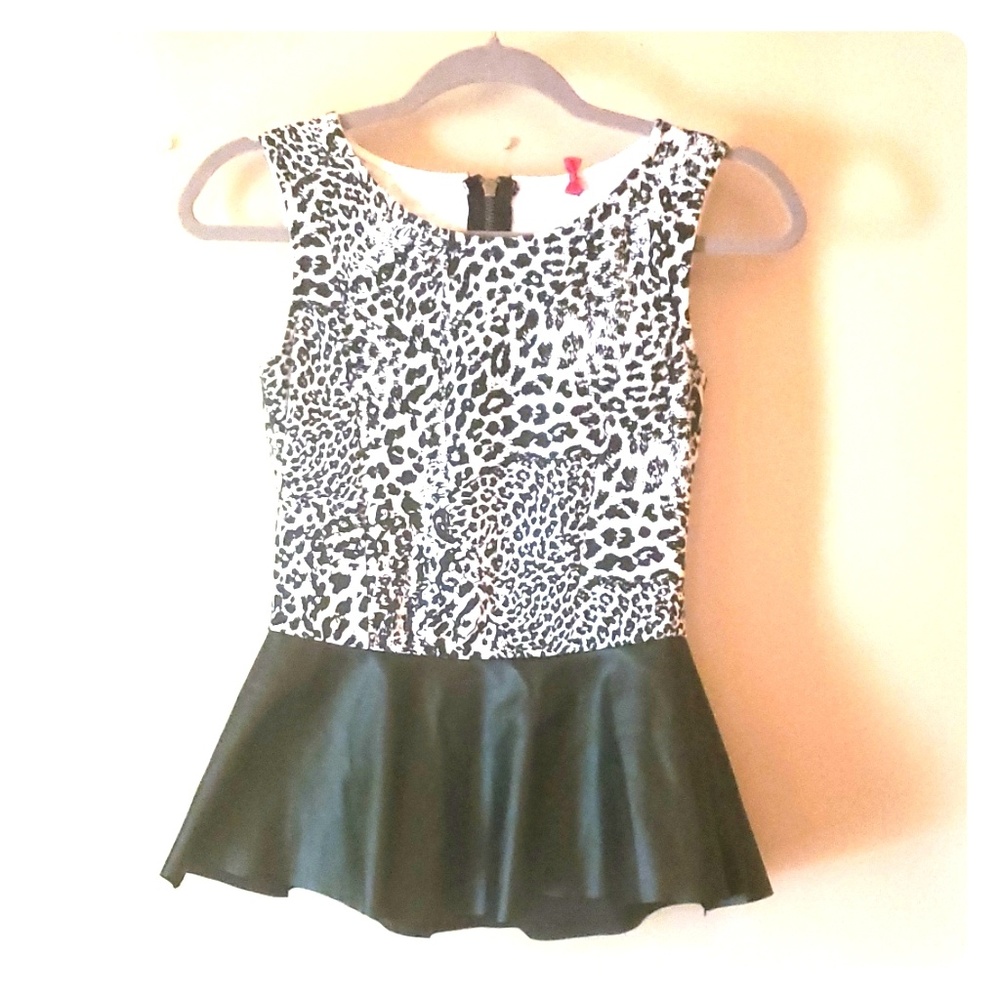 Black and White Zebra/Cheetah Print Top